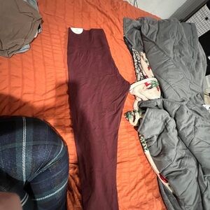 Stylish Burgundy Leggings